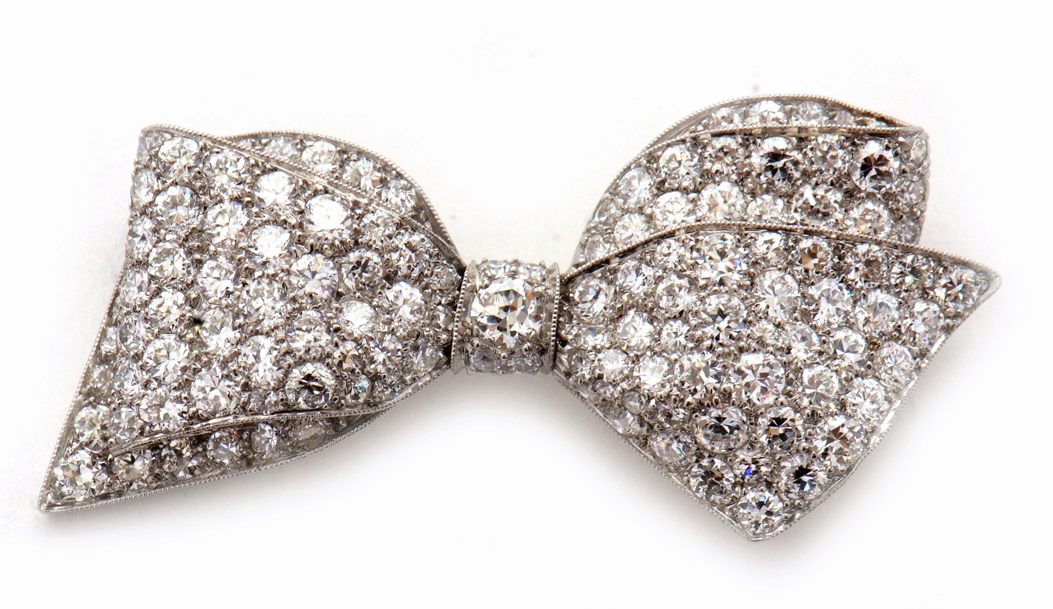 Why The Saleroom Beats The High Street When It Comes To Festive Bling